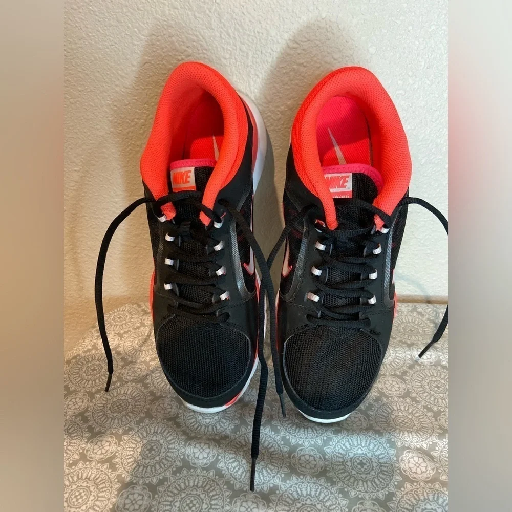 Nike~Flex Trainer 4~Black/Crimson~Running~Gym~Training Athletic Shoe~Size 9.5